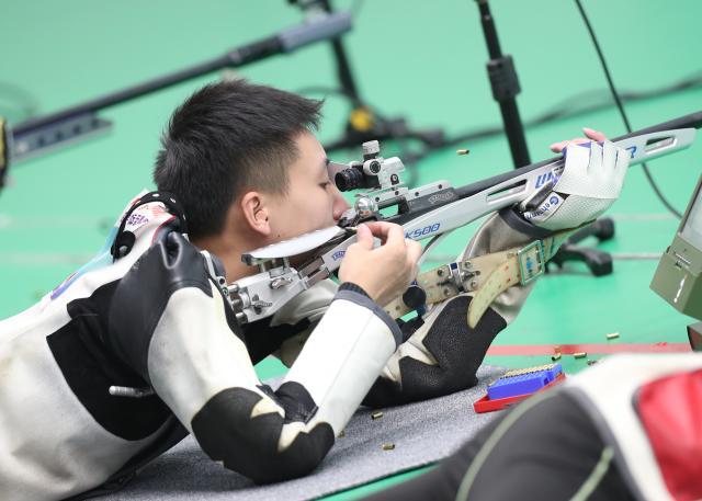 关于加拿大代表团在射击比赛中取得好成绩的信息