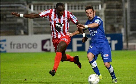 夏洛瓦击败特鲁瓦,豪取客场三分 夏洛瓦击败特鲁瓦,豪取客场三分