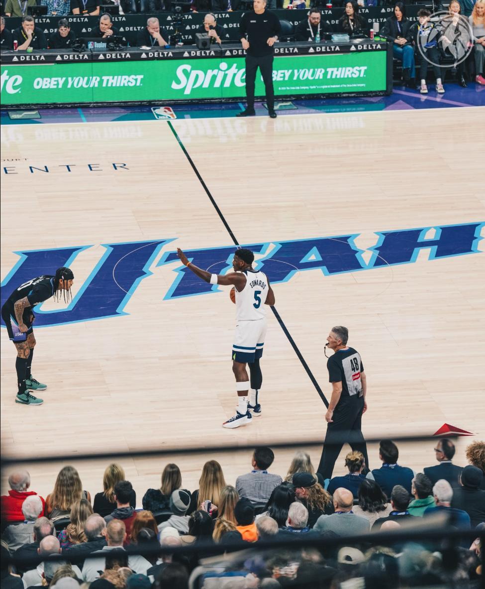 卡尔登将球队推至连胜第五场 卡尔登将球队推至连胜第五场