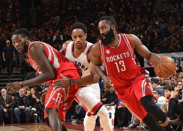 火箭外线火力全开，轻取对手压哨胜利