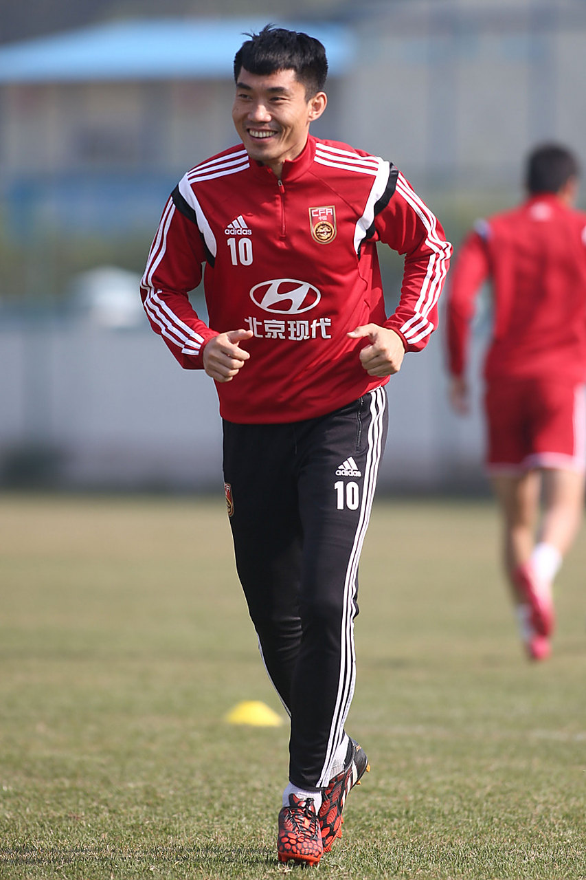 国足欲走出低谷迎战叙利亚考验实力 国足欲走出低谷迎战叙利亚考验实力