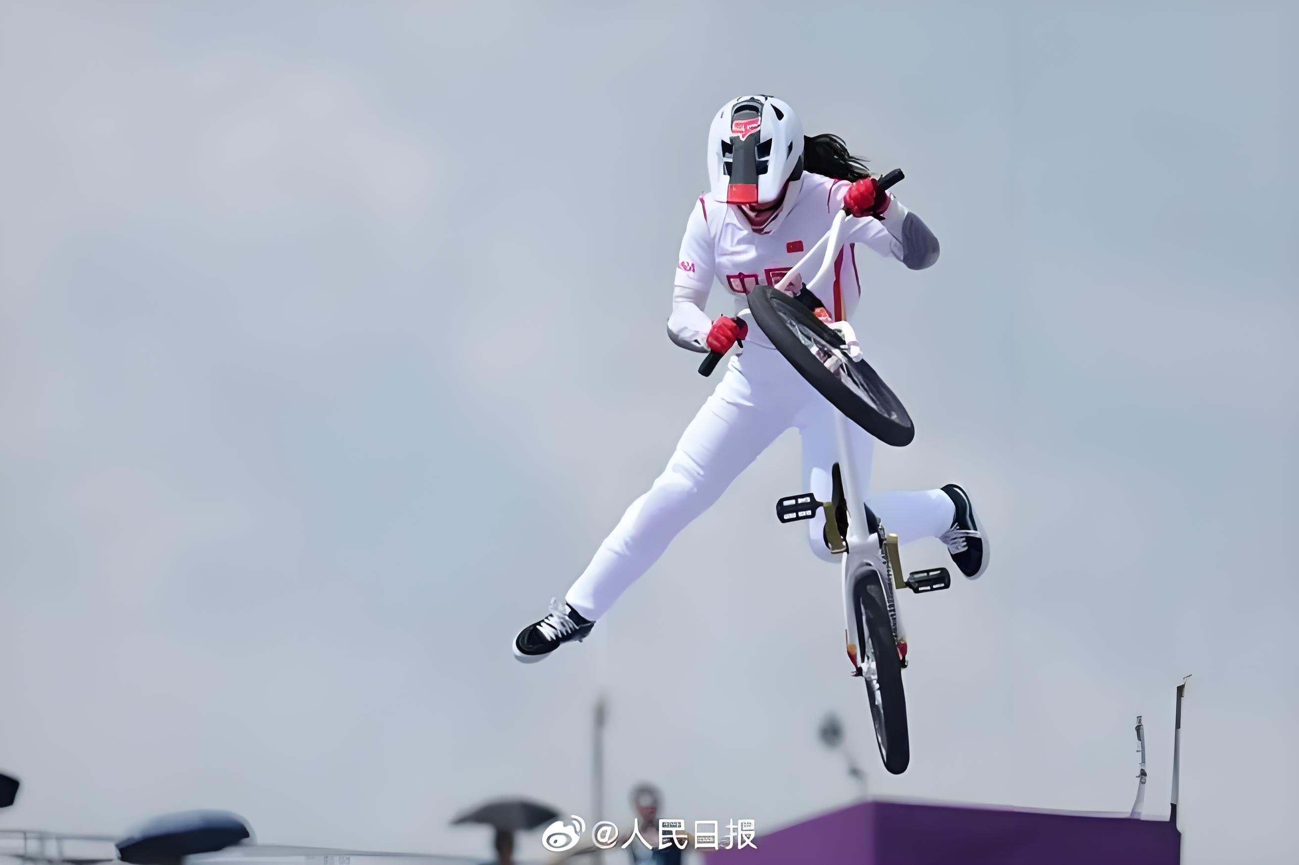 MAD碾压C9，CoreJJ完成史诗逆转顶尖较量全球总决赛，技惊四座的简单介绍